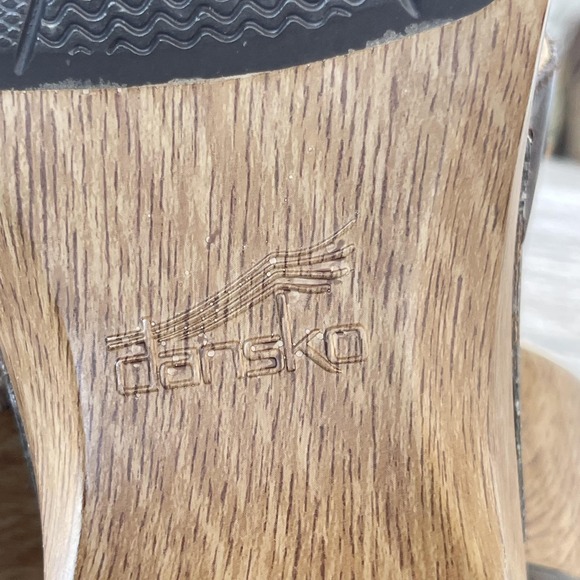 Dansko Sophie Sandals Women 8.5 39 Brown Leather Wedge Buckle Strap Slide Shoes - Picture 14 of 14